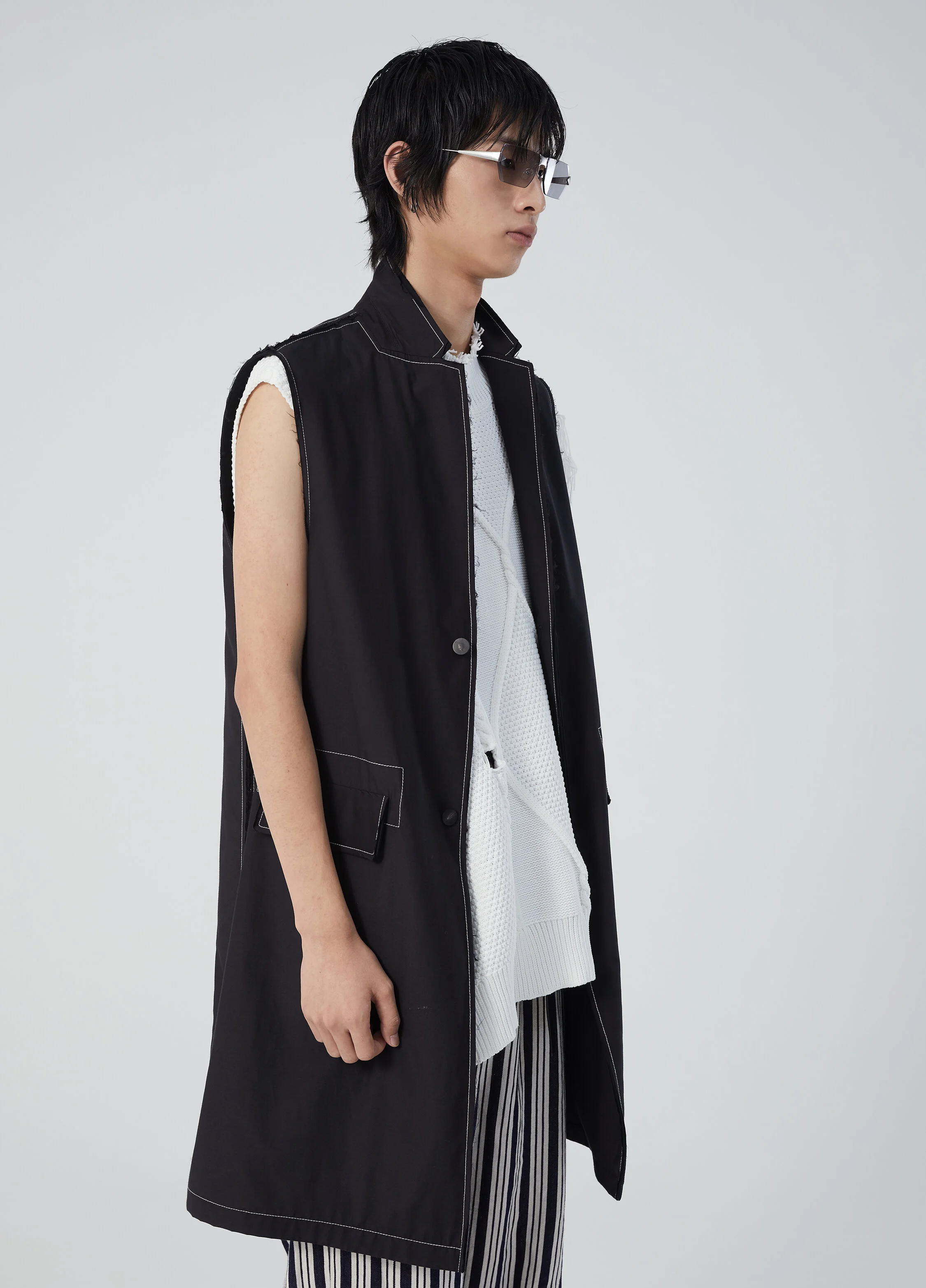 Best Seller: Sleeveless Coat | Runway — JNBY