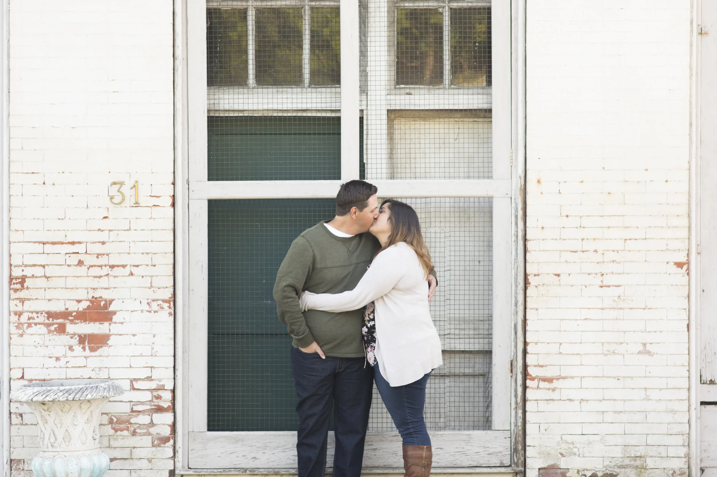 DOWNTOWN LYNCHBURG :: ENGAGEMENT