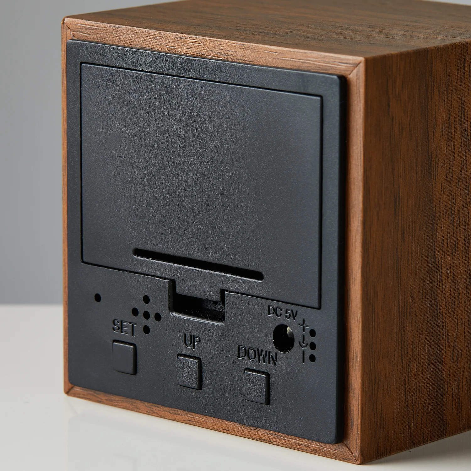 Block-Clock1107.jpg