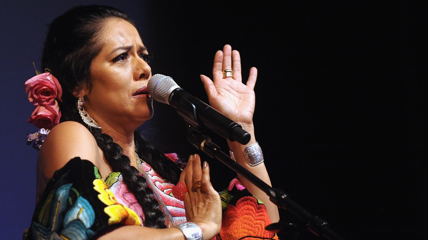 Lila Downs courtesy of Getty Images.