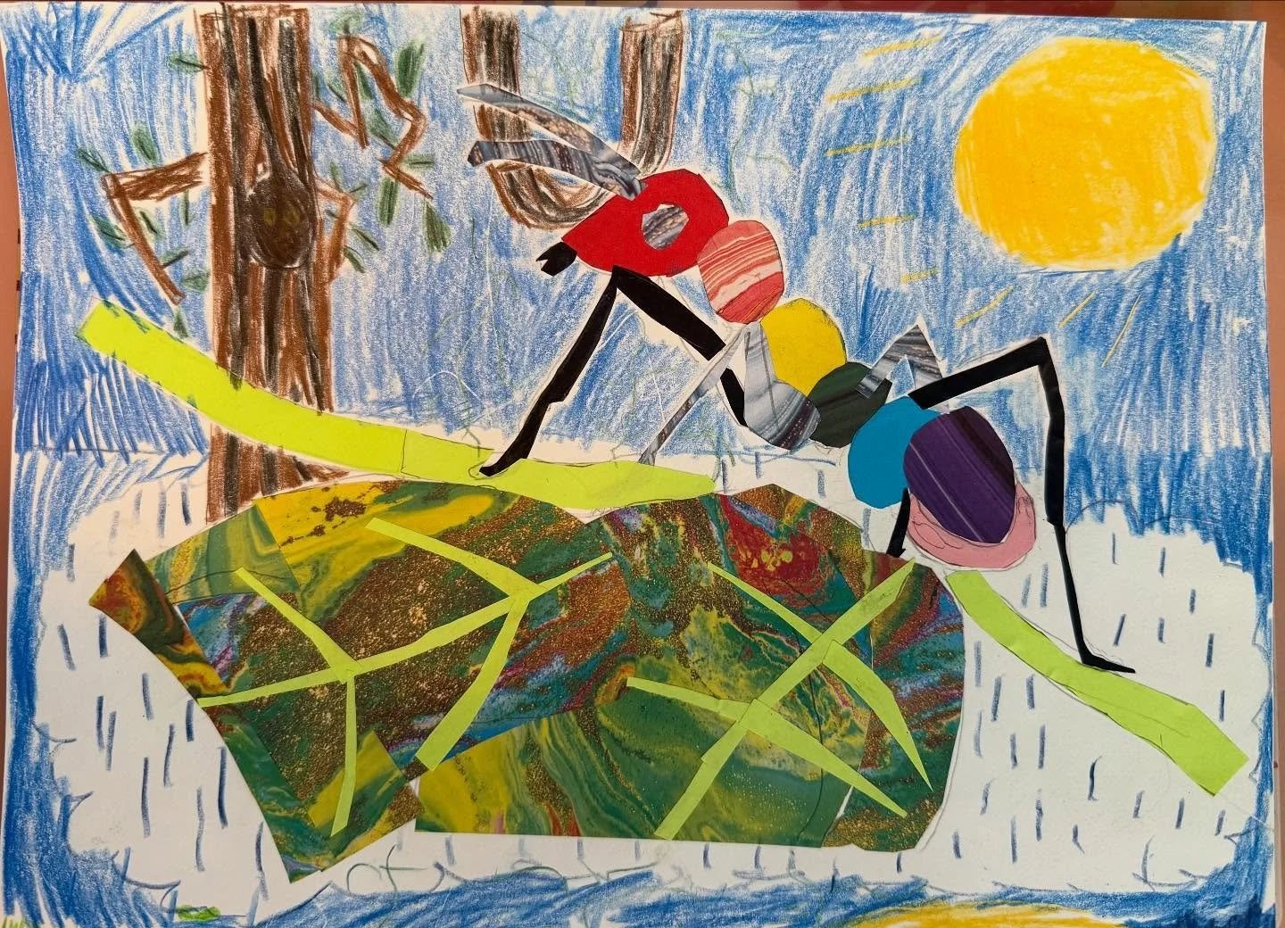 Nacho&rsquo;s ant 🐜 

Collage and coloring pencil