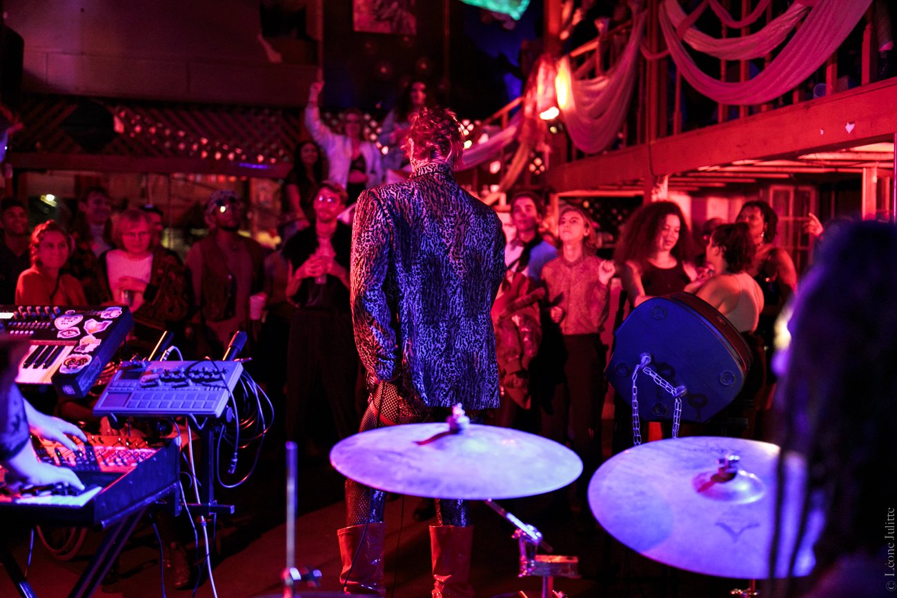 2022.11.26 - PUMPGIVING-4639.jpg