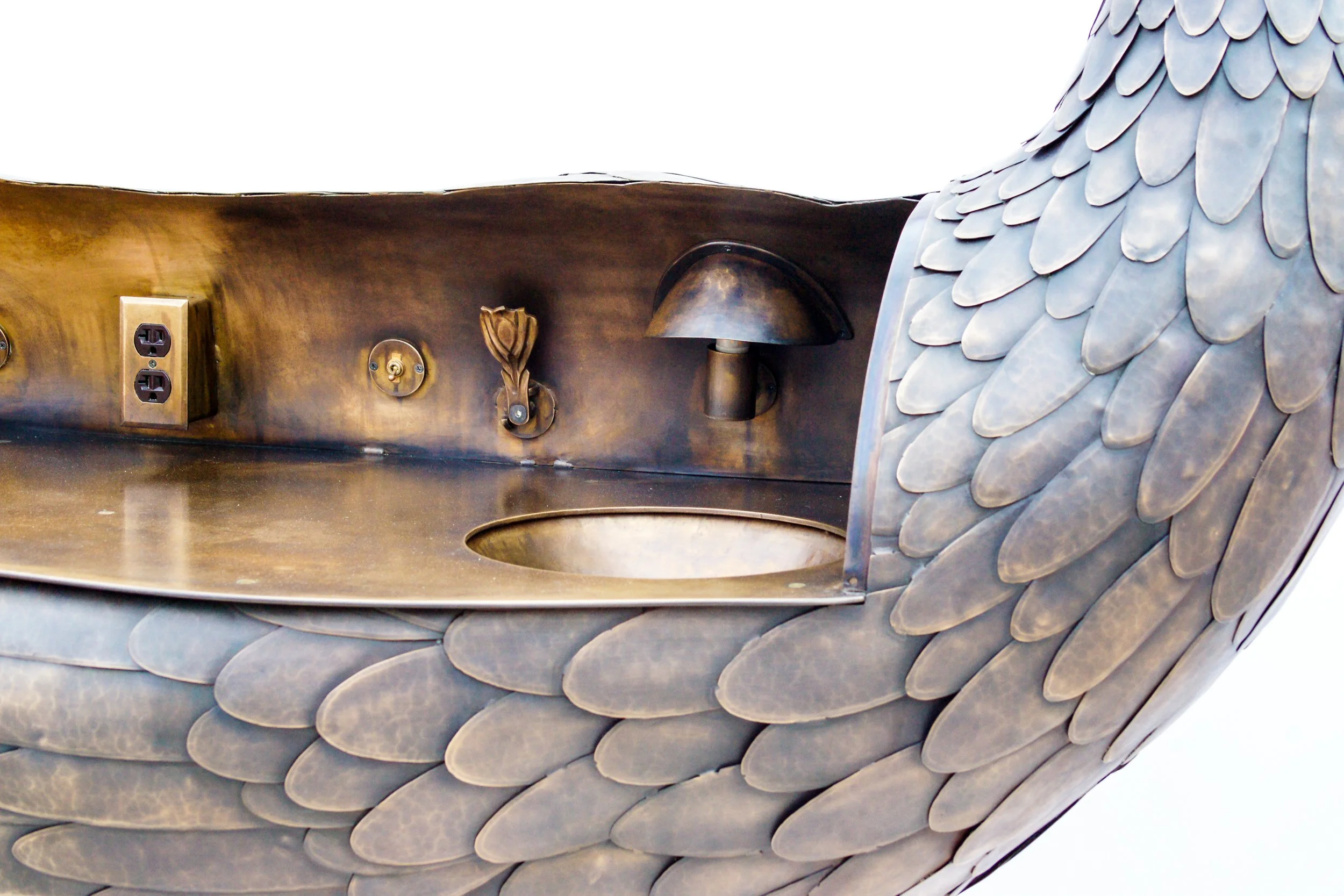 Peacock Bar - Sink & Lights