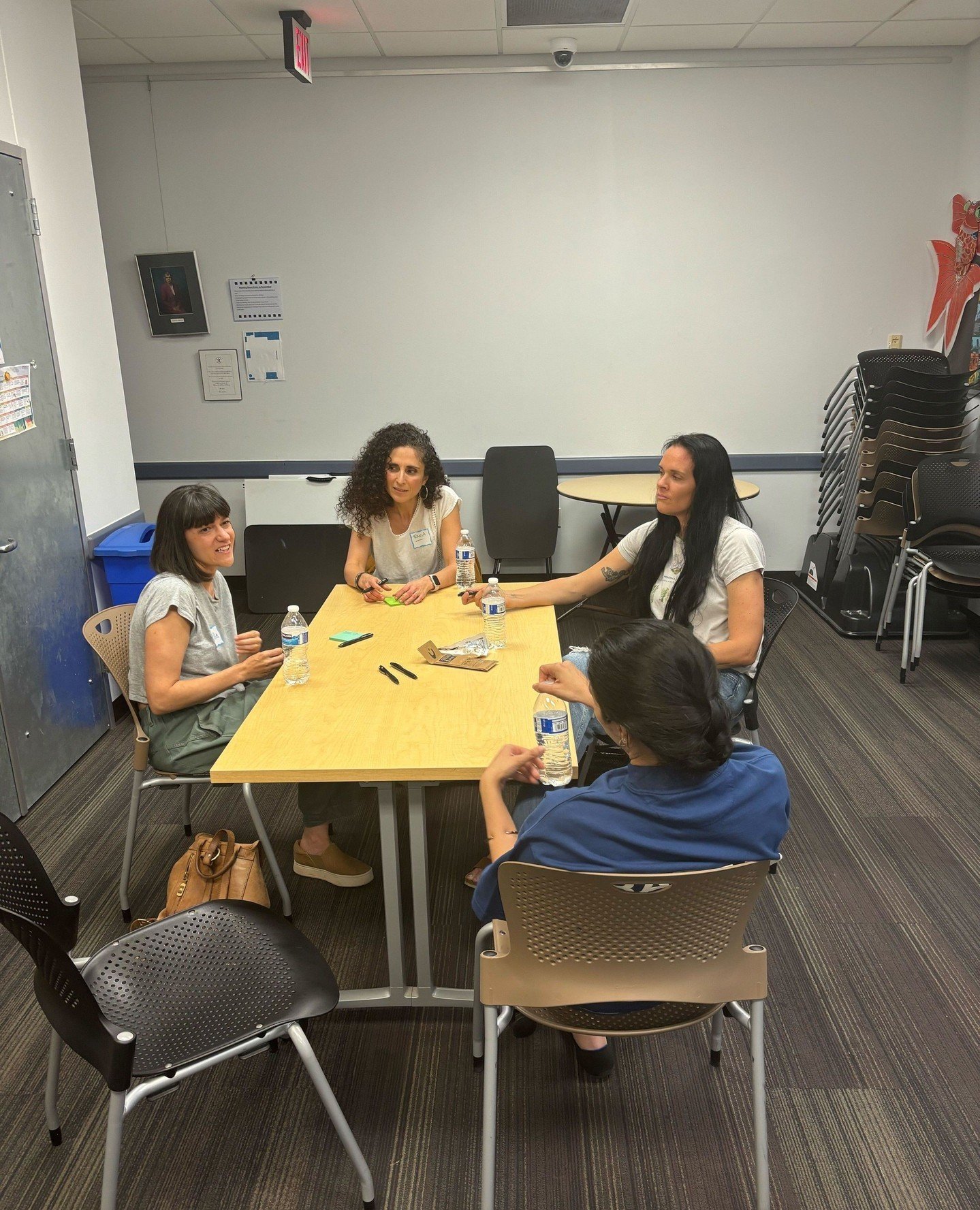 Our Austin Mentor Circle is buzzing with energy! 🐝Girls and mentors spilled the tea on their mentorship journey - surprises, expectations met, and all the adventures in between! 🌟 Want to be part of this awesome support squad? Apply for mentorship 