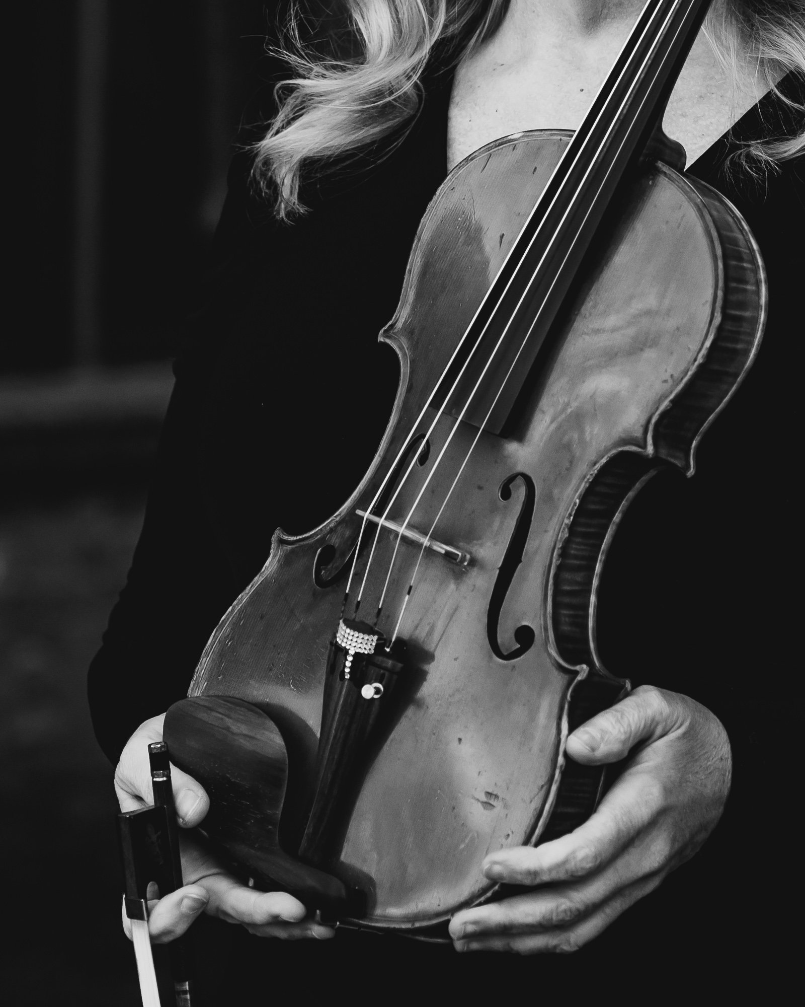 Knox Courtyard Strings Trio (24 of 61).jpg