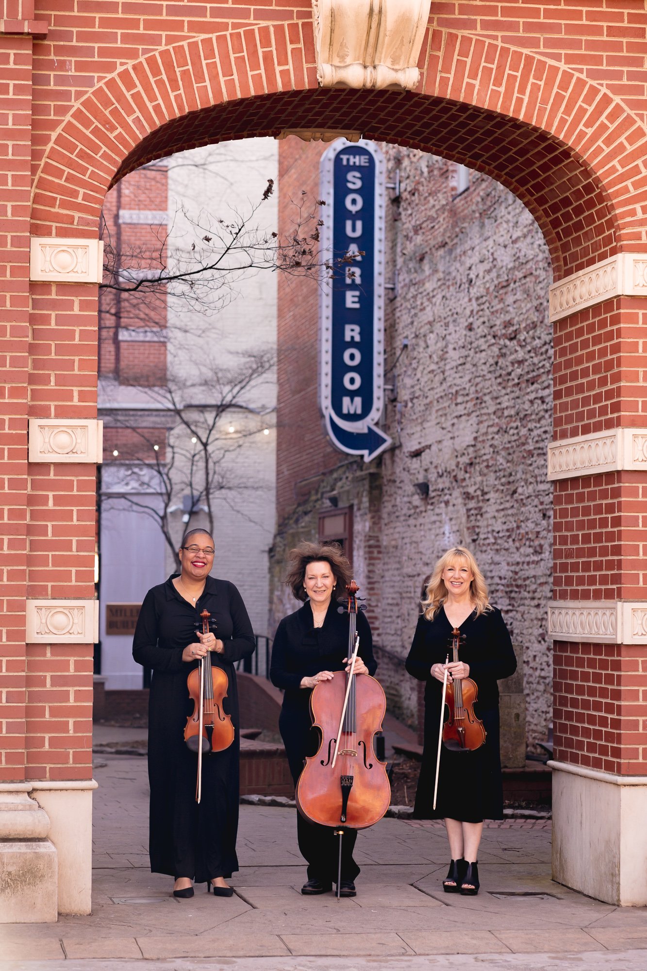 Knox Courtyard Strings Trio (28 of 61).jpg