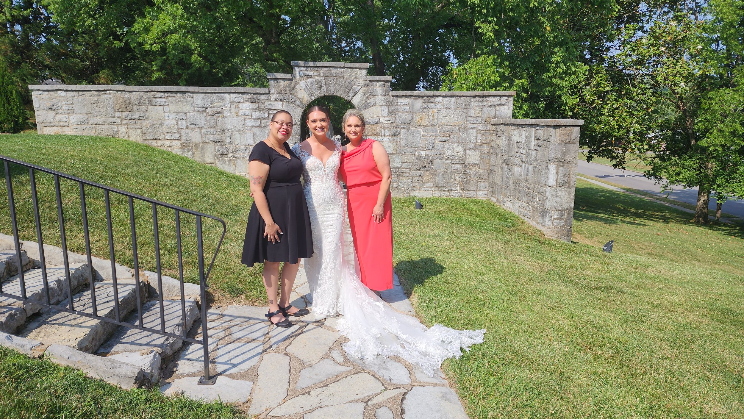 Robyn, Michelle, and Anna (Mother of Bride)