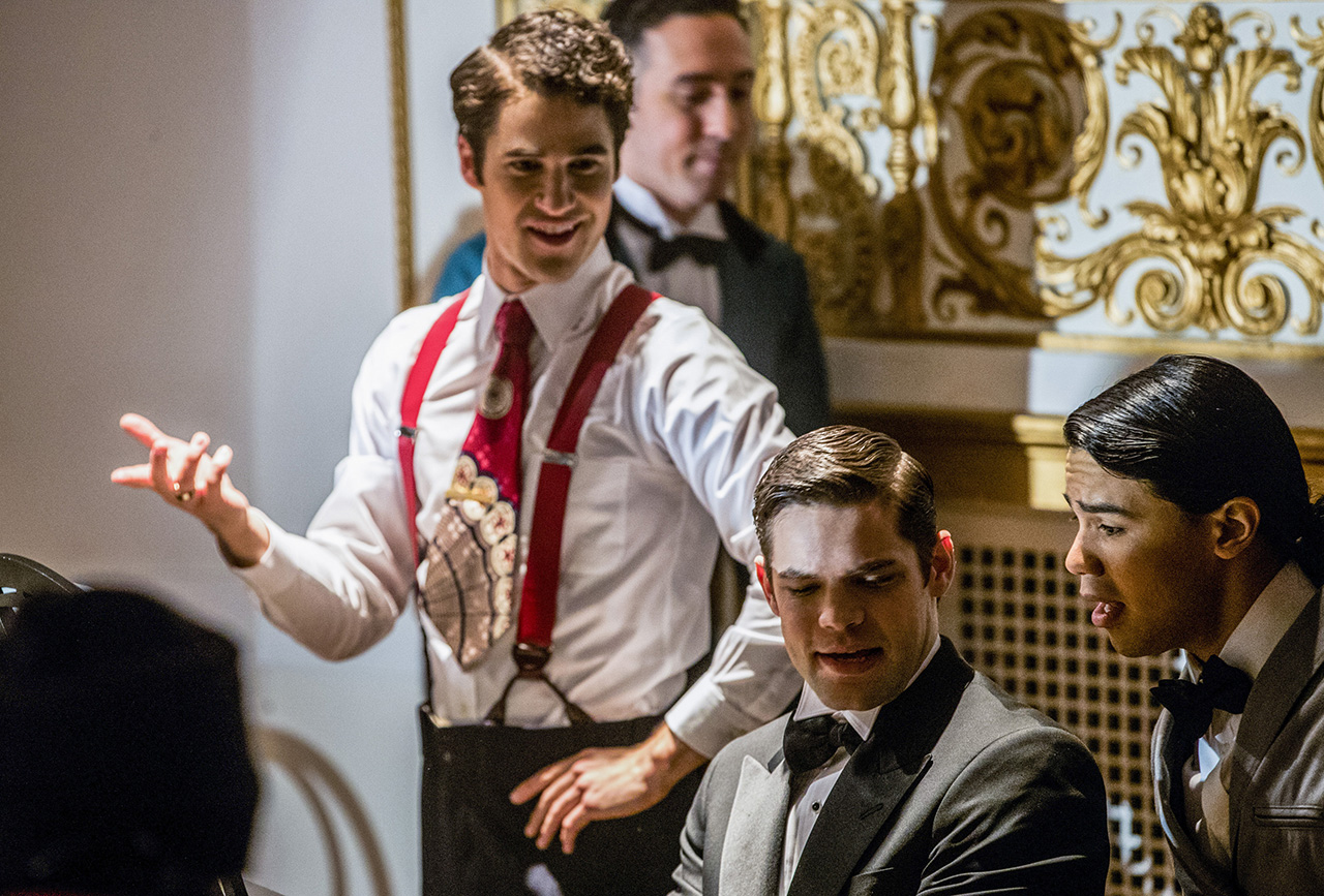 Darren Criss, Jeremy Jordan, & Carlos Valdes | The Flash "Duet"