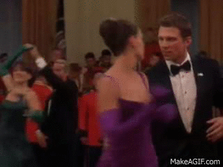 d844fa8181cf46be85601030f41415f8.gif
