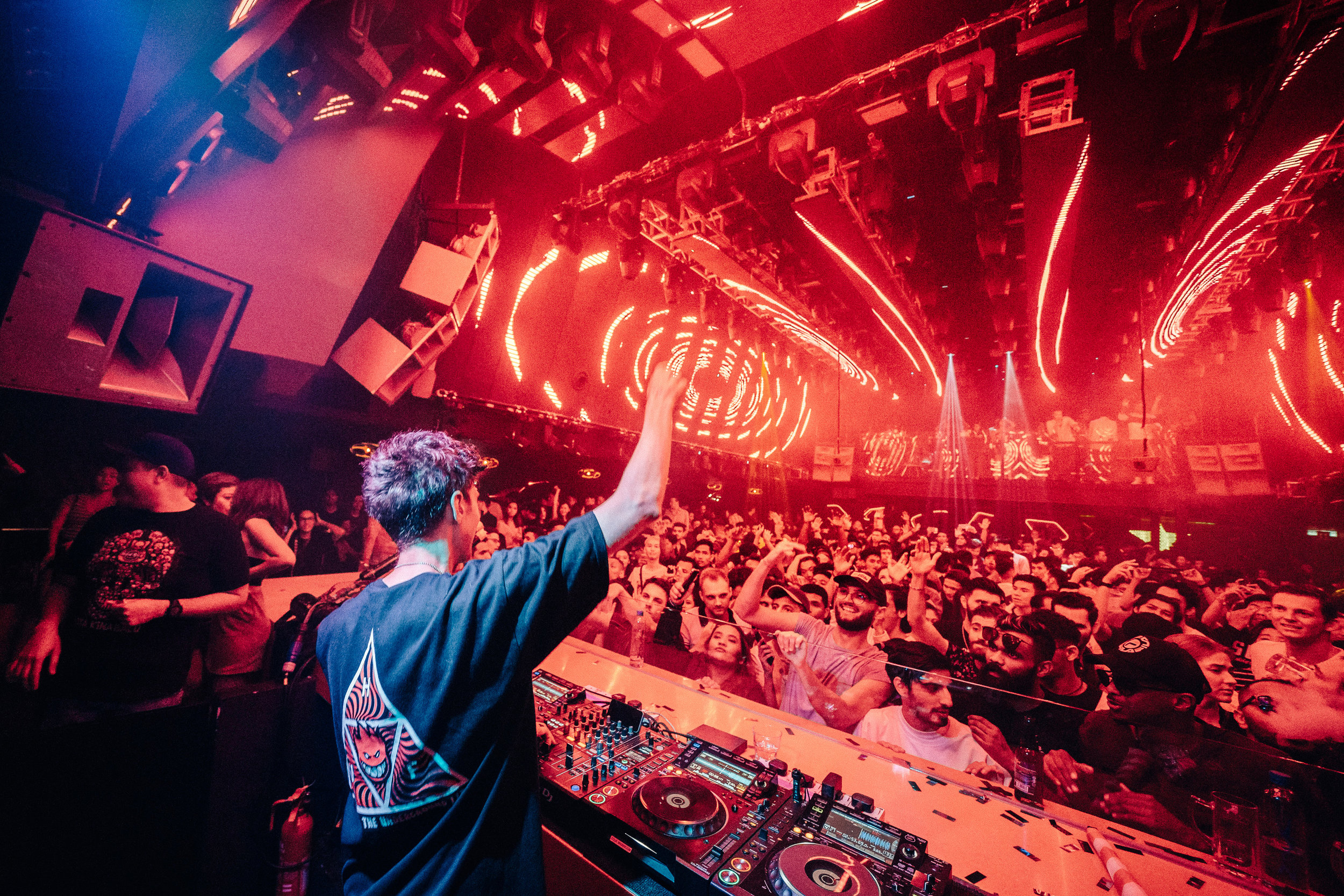 DAVID GRAVELL: ZOUK KL