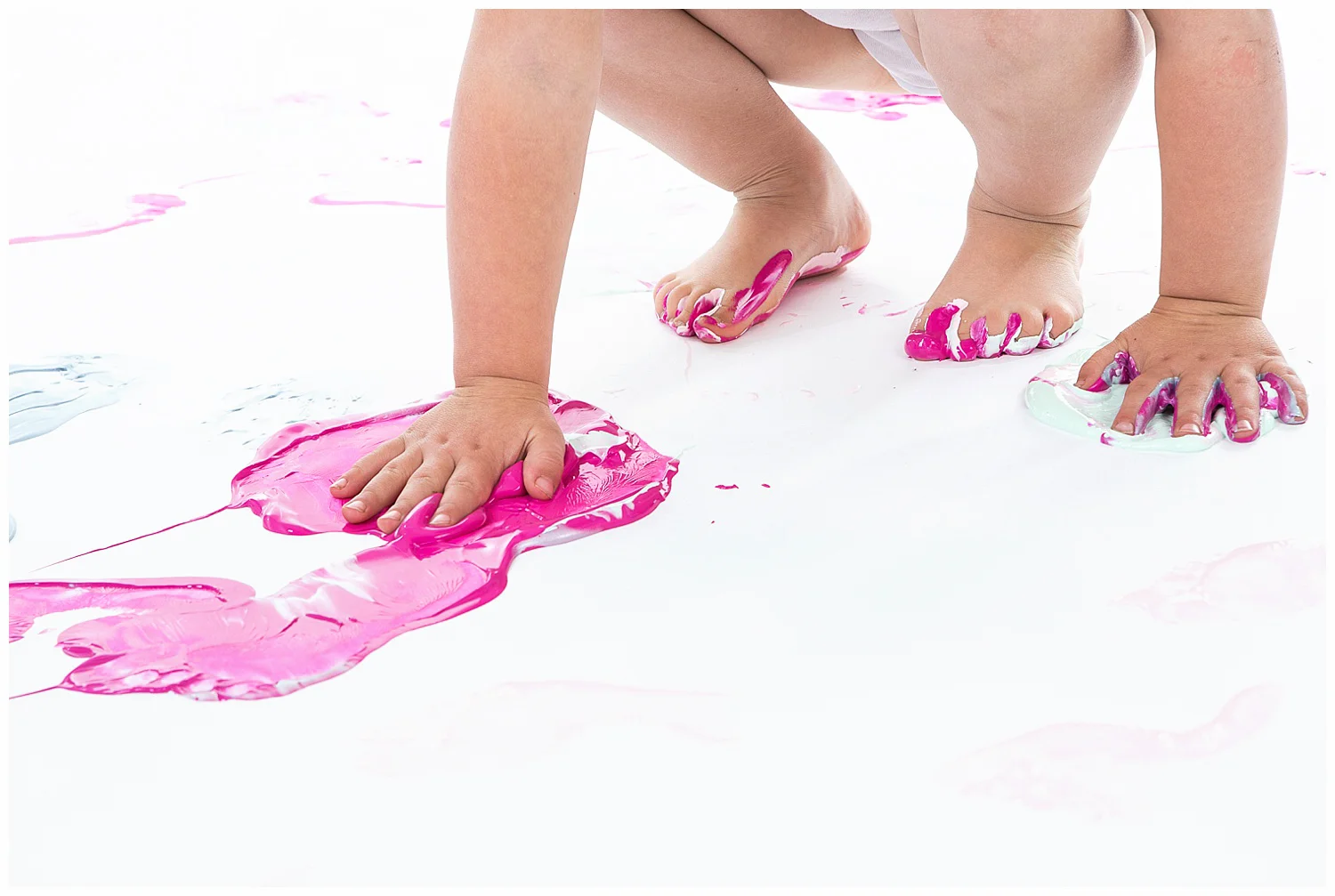 Denver childrens photographer paint session-little-girl-pink-messy.jpg