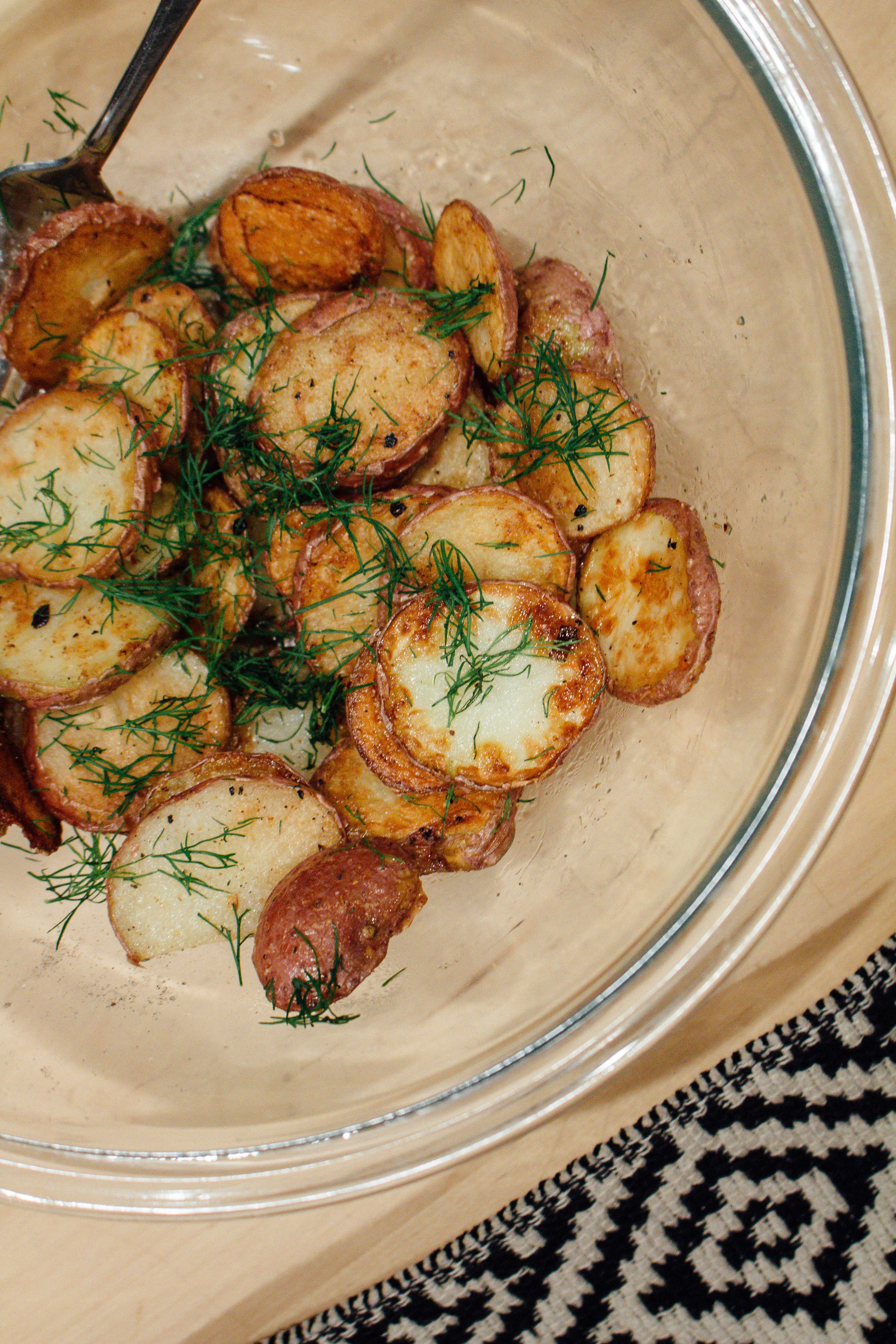 Skillet Potatoes with Dill by Worthy Pause