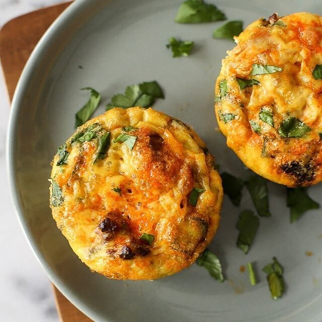 Chorizo-Carrot Egg Muffins for the mornings you are stuck at home again and again forever and ever. Recipe link in profile. #paleo #whole30 #glutenfree #f52grams #gatheringslikethese #onthetable #feedfeed #foodgawker #vscolife #vscofood #foodblogger 