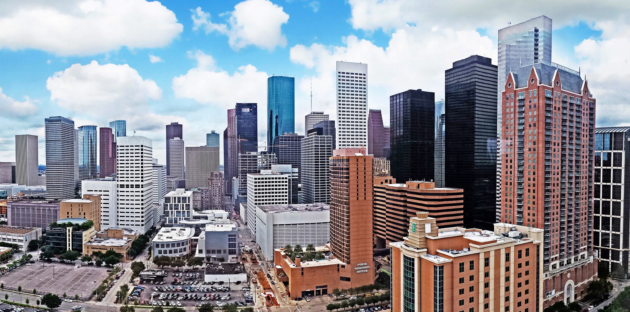 Panoramic_Houston_skyline.jpg