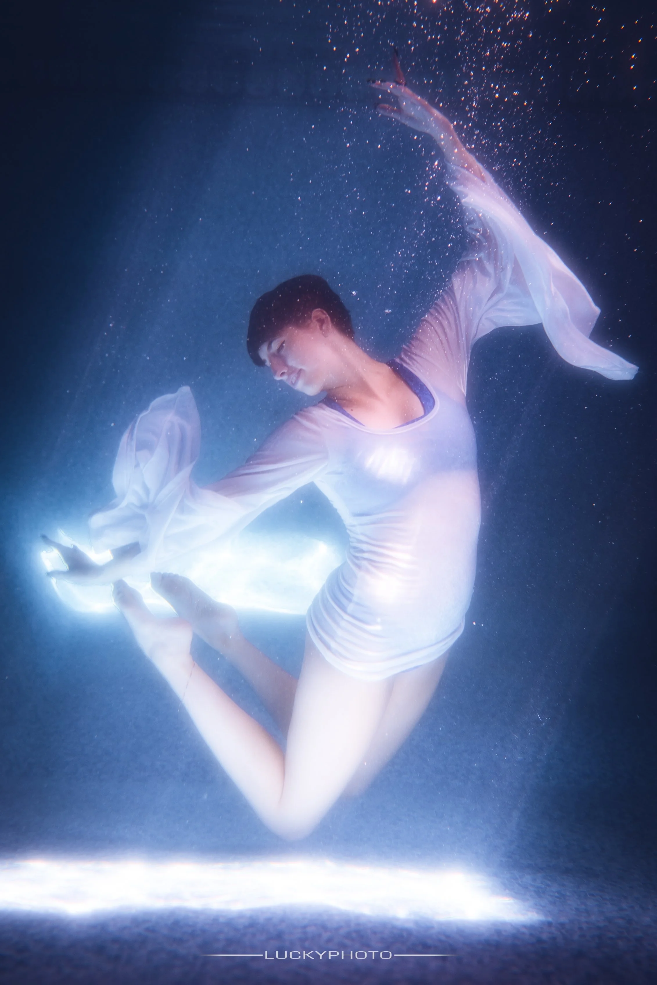 2022-08-13_BaileyUnderwater-16.jpg