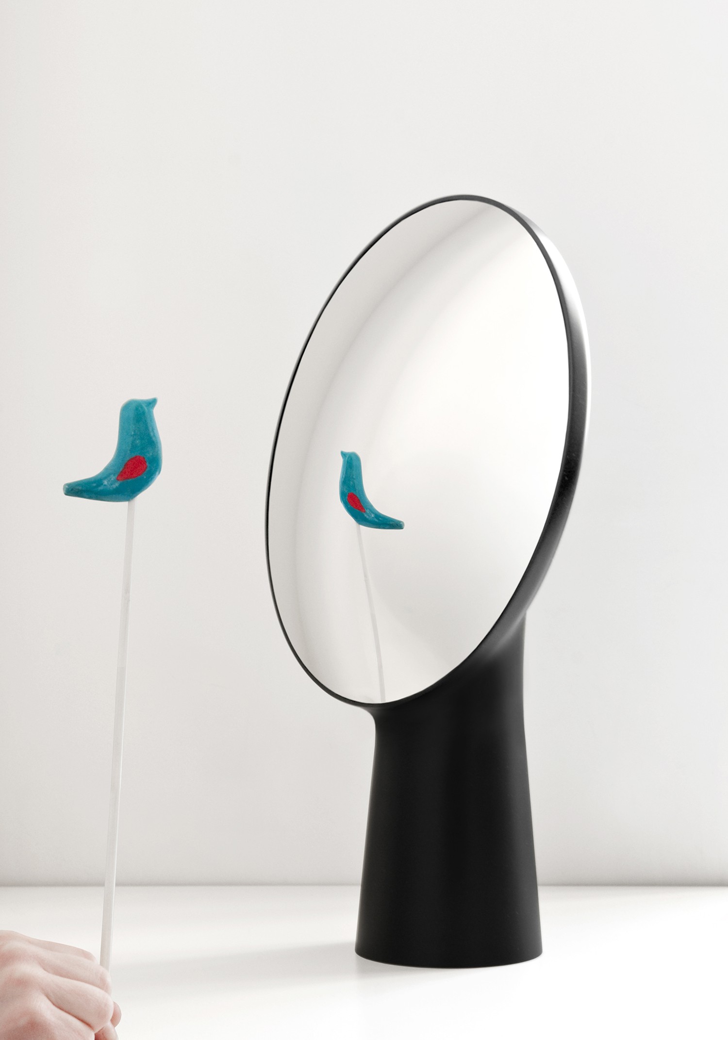 Éditeur : Moustache - Designer : Ionna Vautrin- Prix : 260€