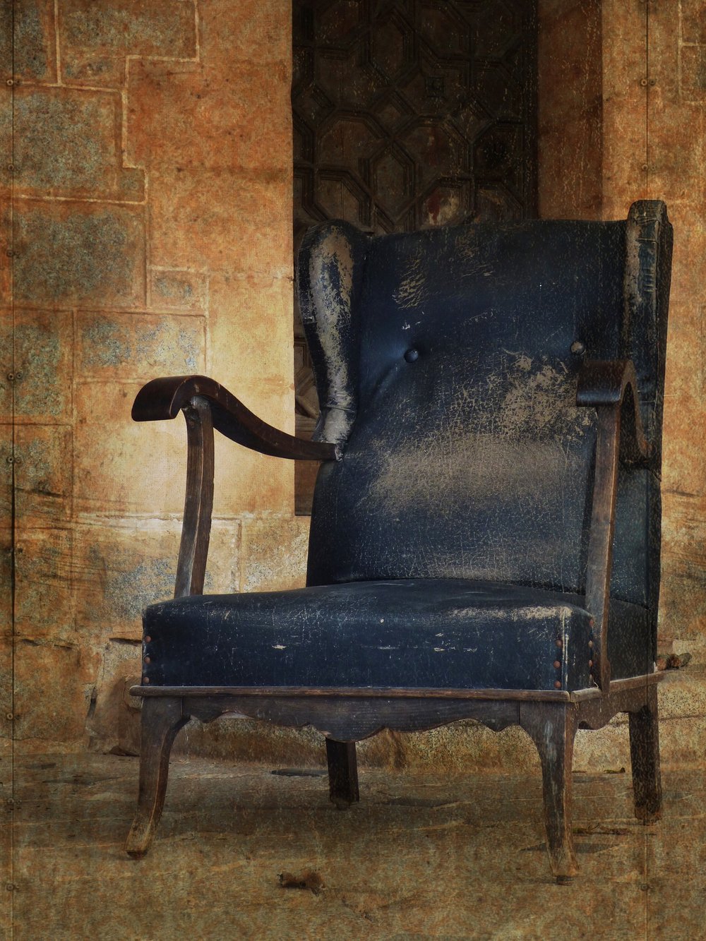 armchair-1980308_1920.jpg