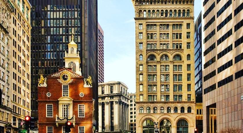 Project: The Ames Hotel
Location: Boston, MA
Client: Normandy Real Estate Partners
Scope: Owner's rep and Asset Management services on historic building conversion
#estate #residence #realestate #archi #architecture #archilovers #urban #city #metropo