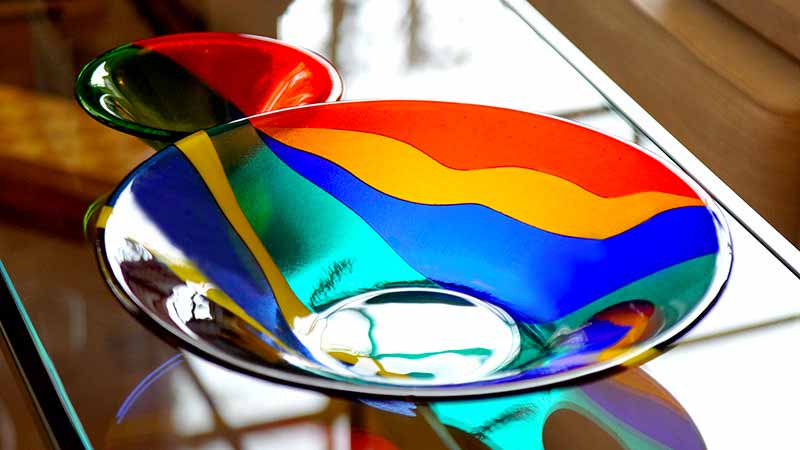 The bowls always reflect that which is around them, and this changes minute by minute, day by day.