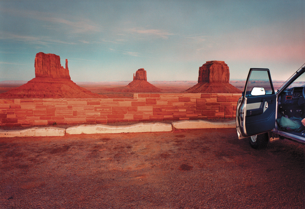 Fig 23. Len Jenshel, Monument Valley, Arizona, 1985. C-Type Print.
