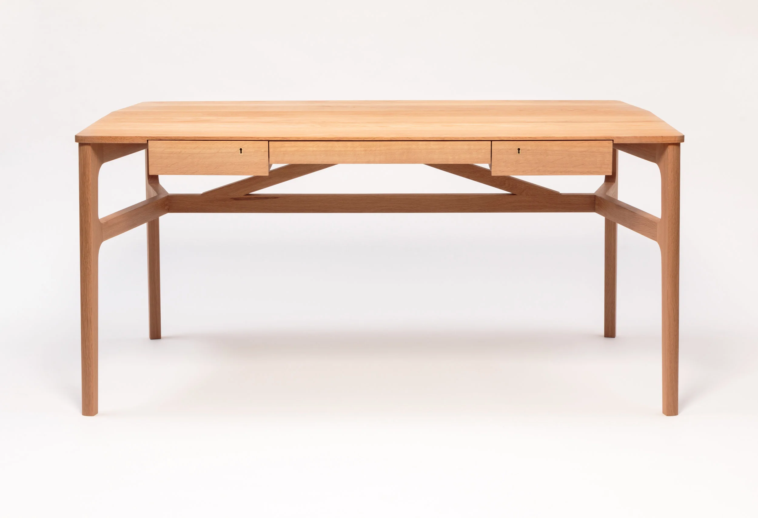 Taper Desk1.jpg