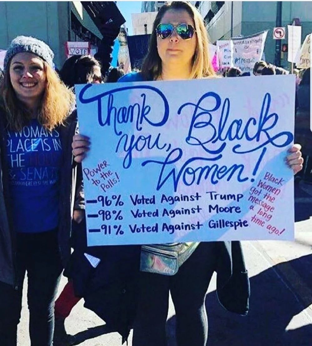 Whitewomansign.jpg