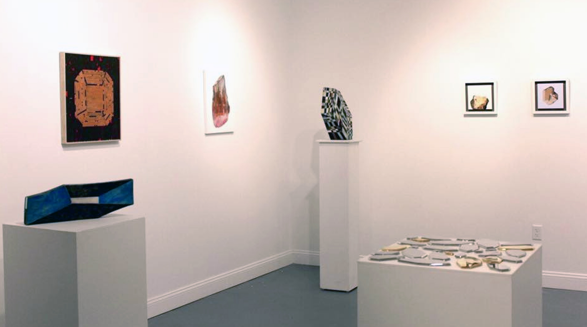 Super Gems Clark Derbes, Leah Piepgras, Susan Richards, and Will Sears August 30-October 7, 2016 Stonehill College , Easton, MA
