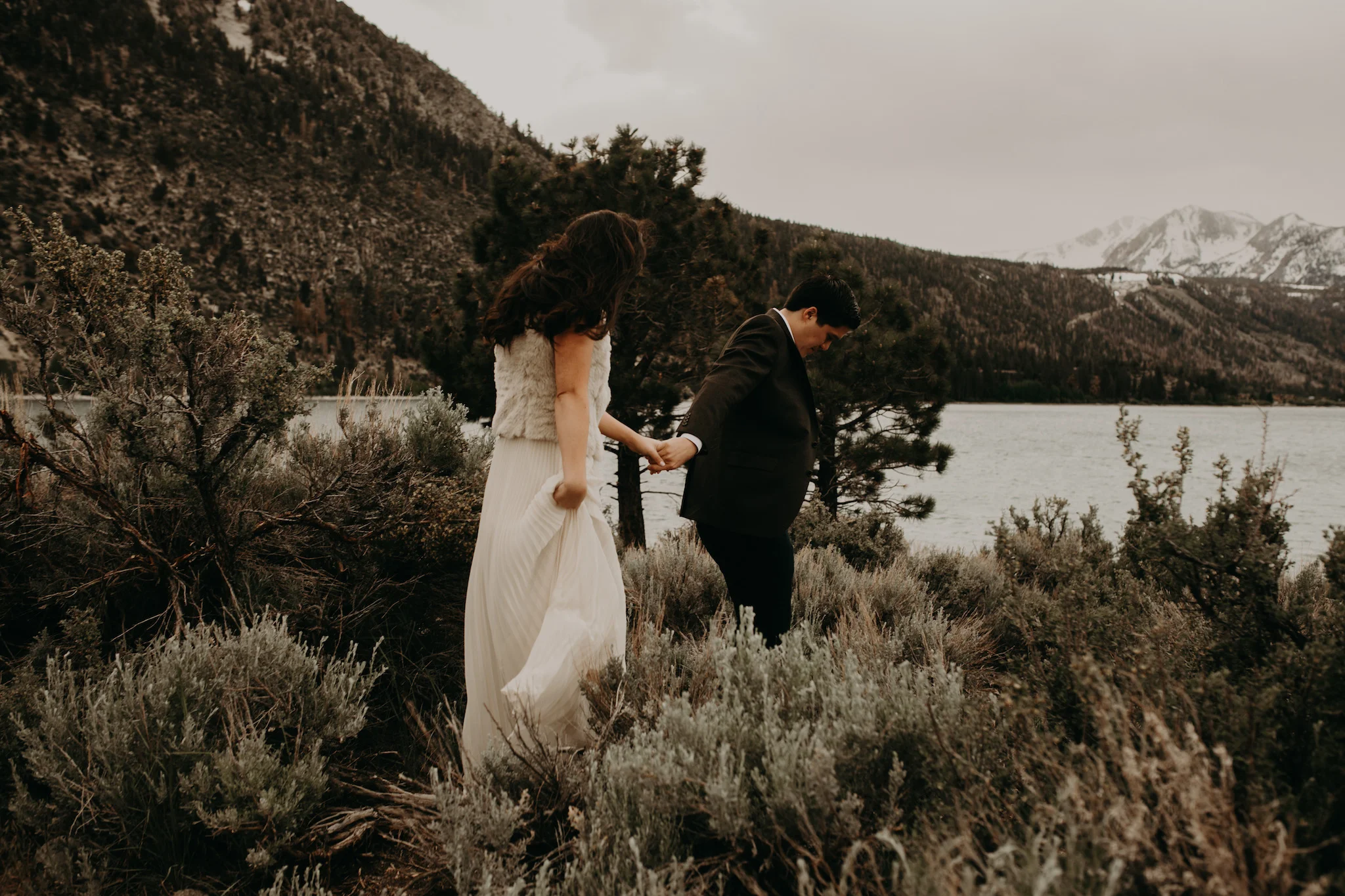 June-lake-engagement-photography.jpg