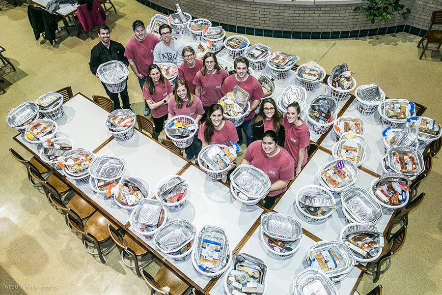 2017-11-15-Thanksgiving-Baskets-0058.jpg