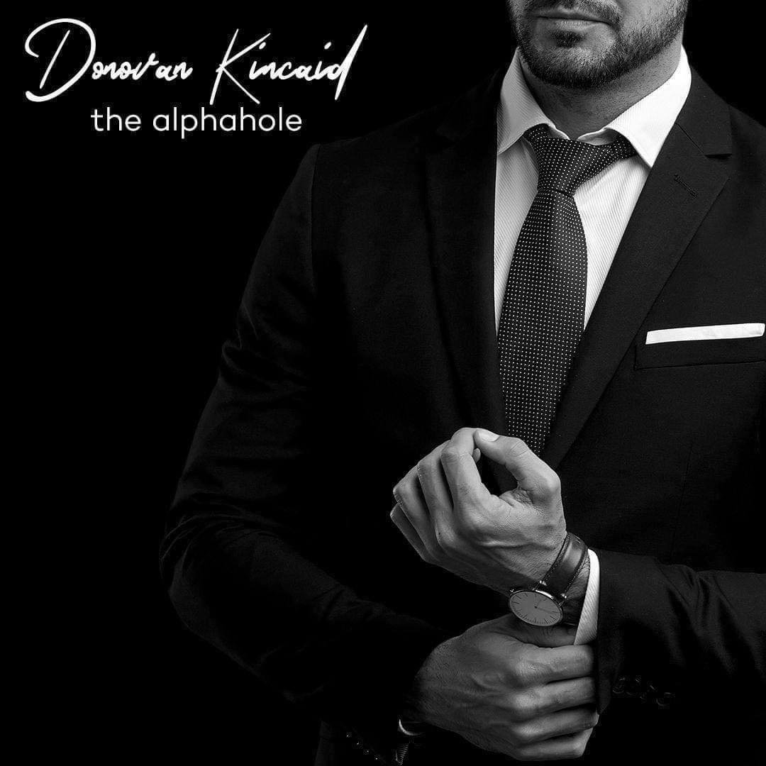 ⁣
𝐌𝐞𝐞𝐭 𝐃𝐨𝐧𝐨𝐯𝐚𝐧 𝐊𝐢𝐧𝐜𝐚𝐢𝐝...⁣
Billionaire CEO.⁣
Management and Finance Exec.⁣
Sexy suit.⁣
Dirty, filthy alphahole.⁣
⁣
❤️❤️❤️⁣
⁣
The men of Reach aren&rsquo;t your average CEO&rsquo;s. Yes, they&rsquo;re worth billions. And each one is 
