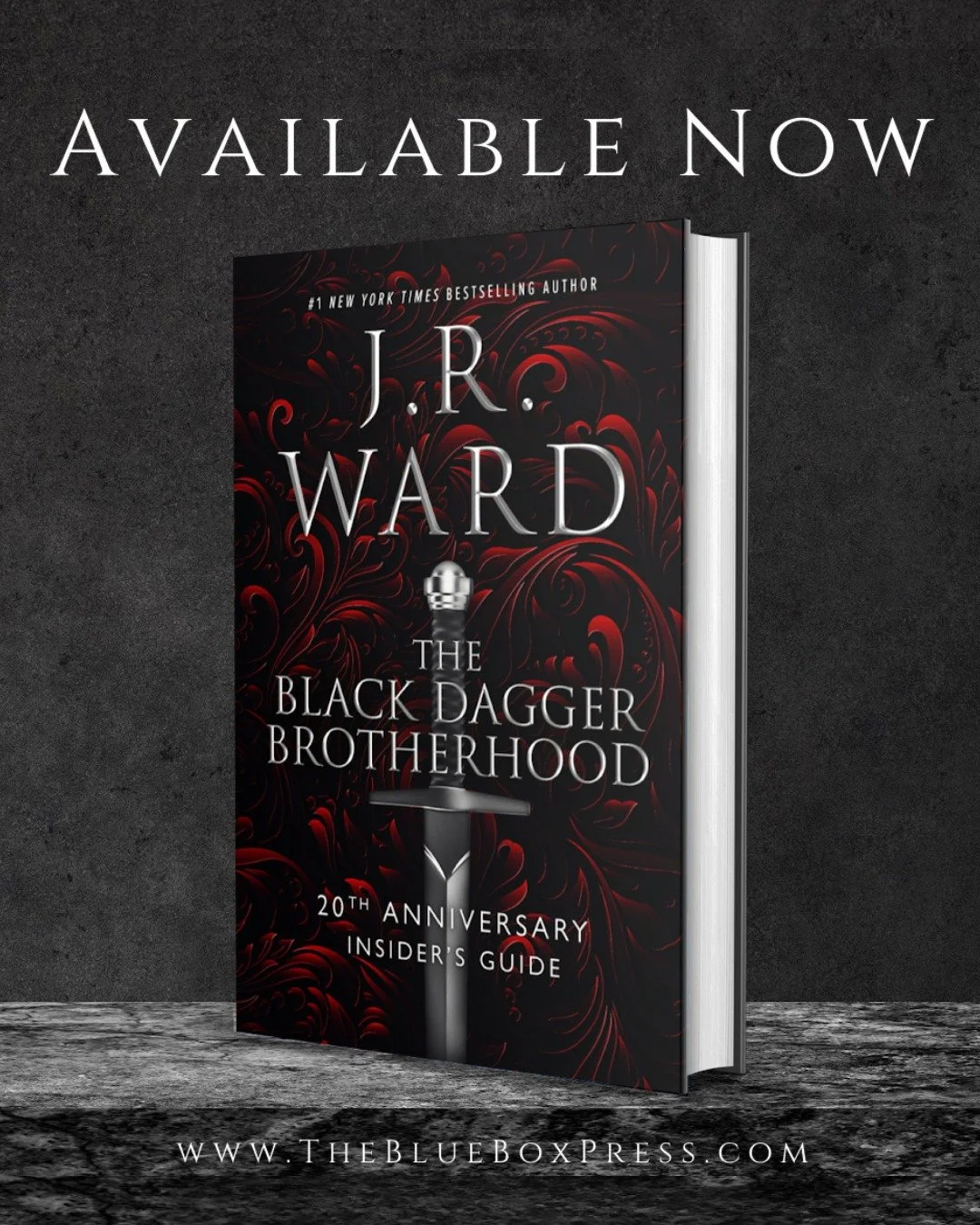 THE BLACK DAGGER BROTHERHOOD: 20th Anniversary Insider&rsquo;s Guide by #1 New York Times bestselling author @jrwardauthor is LIVE!

𝐕𝐚𝐦𝐩𝐢𝐫𝐞 𝐰𝐚𝐫𝐫𝐢𝐨𝐫𝐬 𝐢𝐧 𝐛𝐥𝐚𝐜𝐤 𝐥𝐞𝐚𝐭𝐡𝐞𝐫 𝐚𝐧𝐝 𝐭𝐚𝐭𝐭𝐨𝐨𝐬.

𝐏𝐚𝐬𝐬𝐢𝐨𝐧𝐚𝐭𝐞 𝐥𝐨𝐯𝐞 