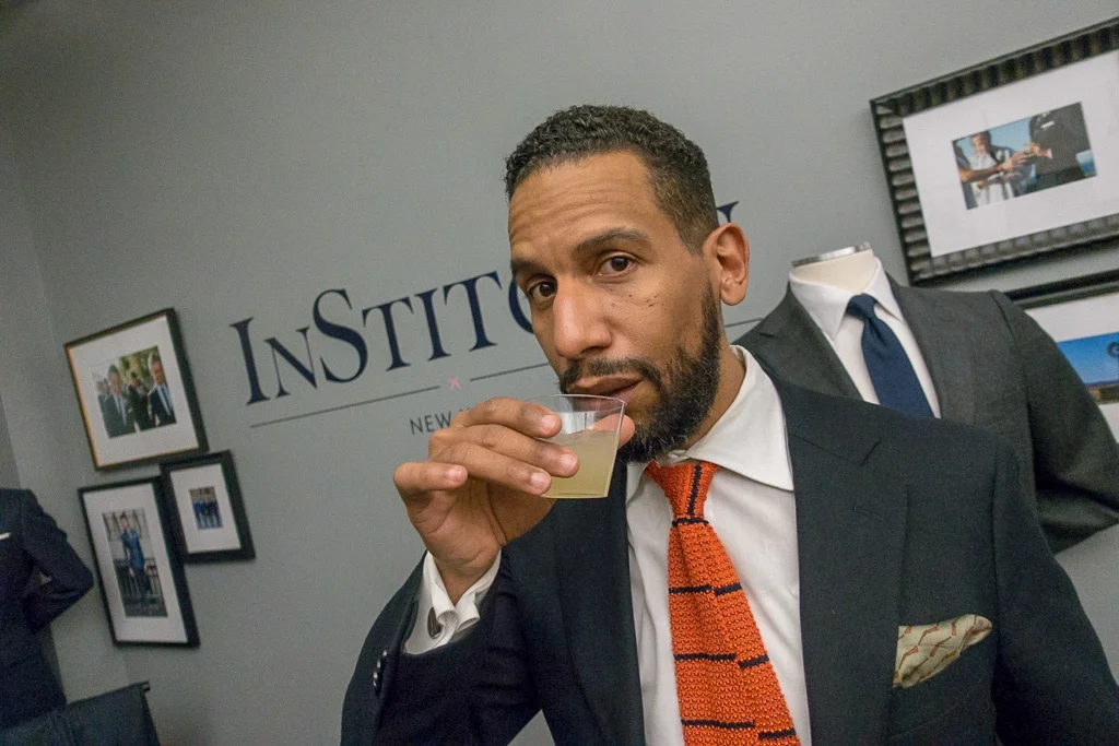 Manny Almonte sips Yave Tequila at InStitchu's NYC Showroom
