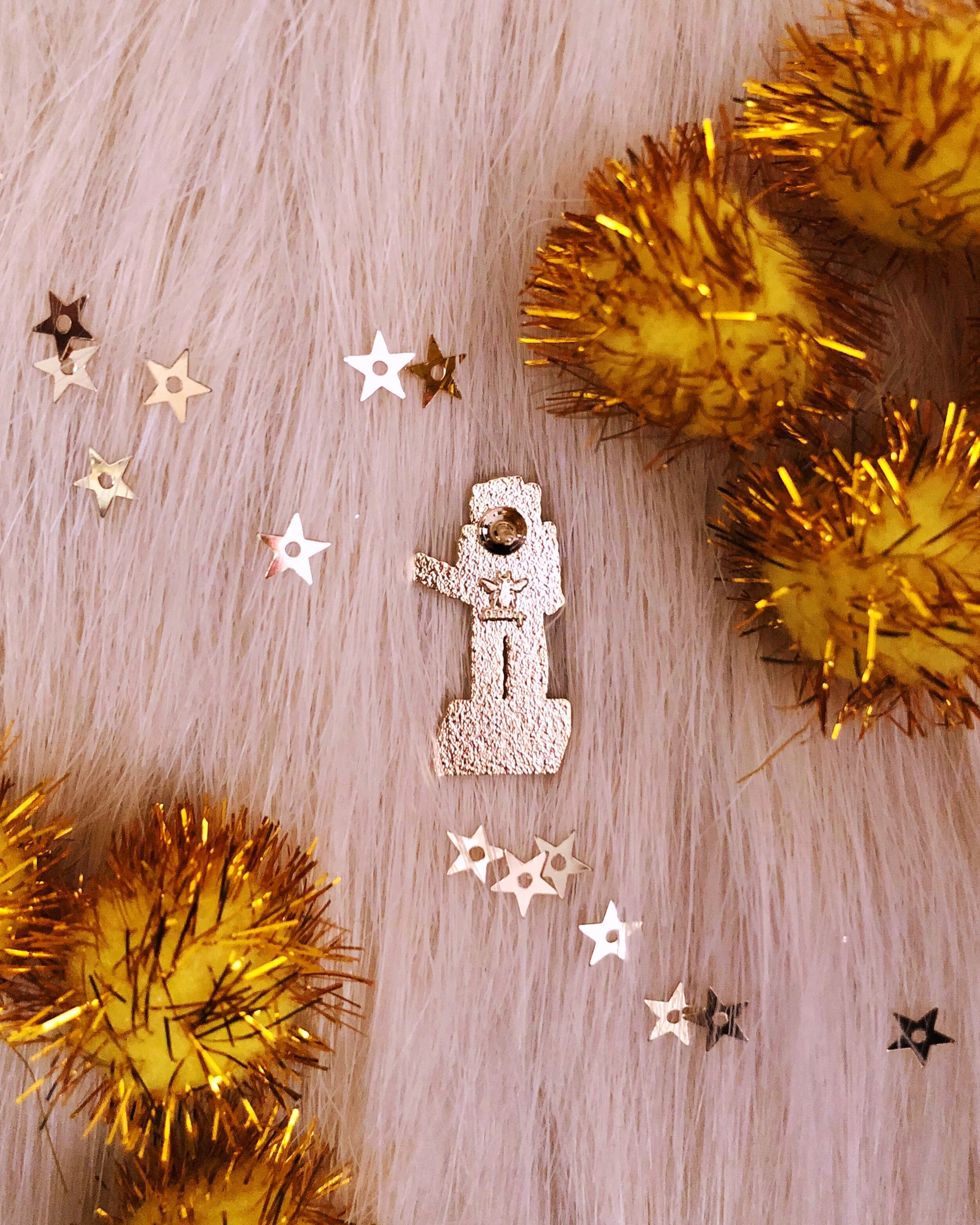 fusilli jerry mini 3d gold soft enamel seinfeld pop culture larry david kramer lapel pin by lilly baik.