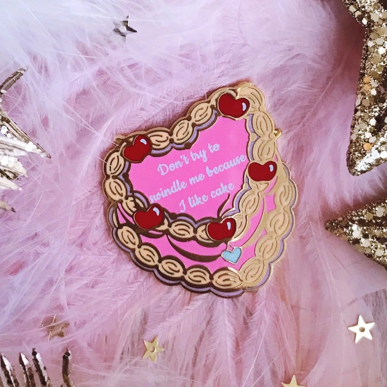 don't try to swindle me with cake 90 day fiance angela cute hard enamel pin by lilly baik.