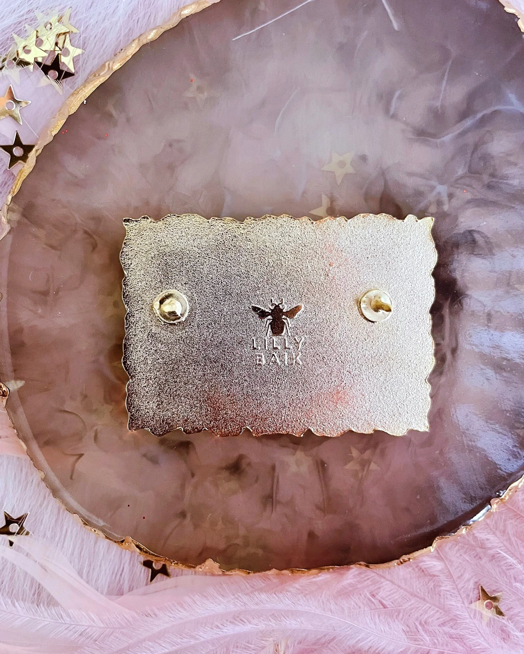 24115138-79B7-43BE-880D-3B87949395D5