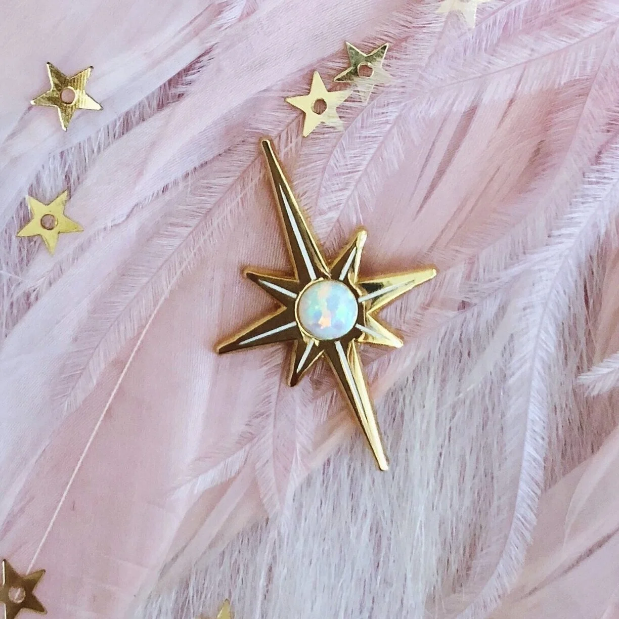 starburst opal pin (mystic white)