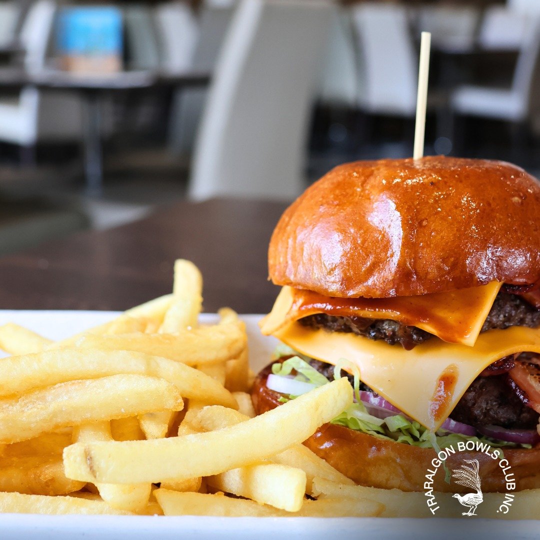 🍔BURGER THURSDAYS🍔
Have you tested out our burgers? 
On Thursdays, we have even more on offer, and they are all under $20. Available for lunch + dinner. This is our bacon cheeseburger.
7️⃣ delicious options to choose from:
📍Beef Brisket Burger 
📍