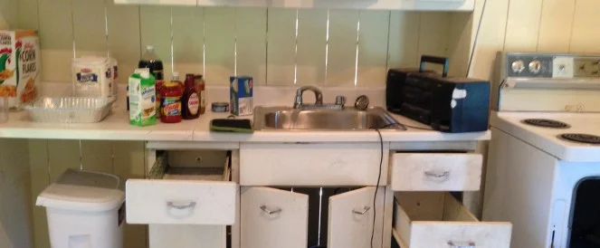 Dominoes // Louie Hinnen