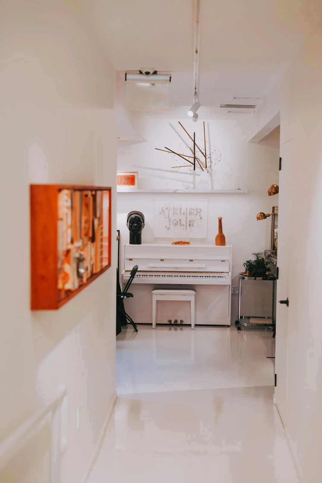 invisibledog2 copy.jpg