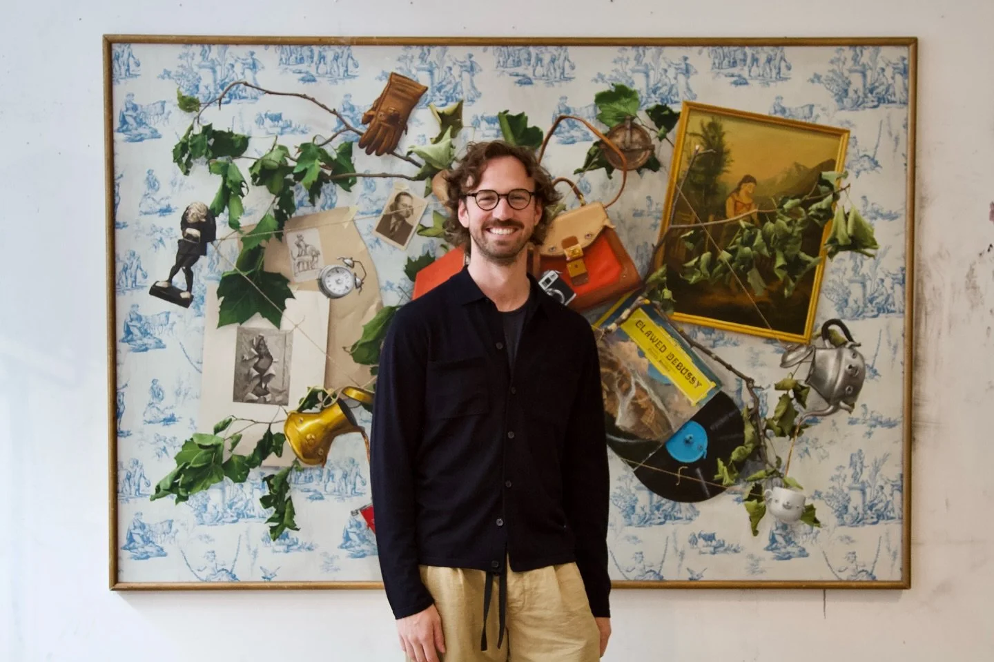 Ten days ago already .... Stephen Morrison @dogsihavepainted unveiled the art work he created over the summer. The occasion to gather friends, old and new. Thank you all for coming, it was such a joy! 

A special thank you to Gisela, Debbie and Const