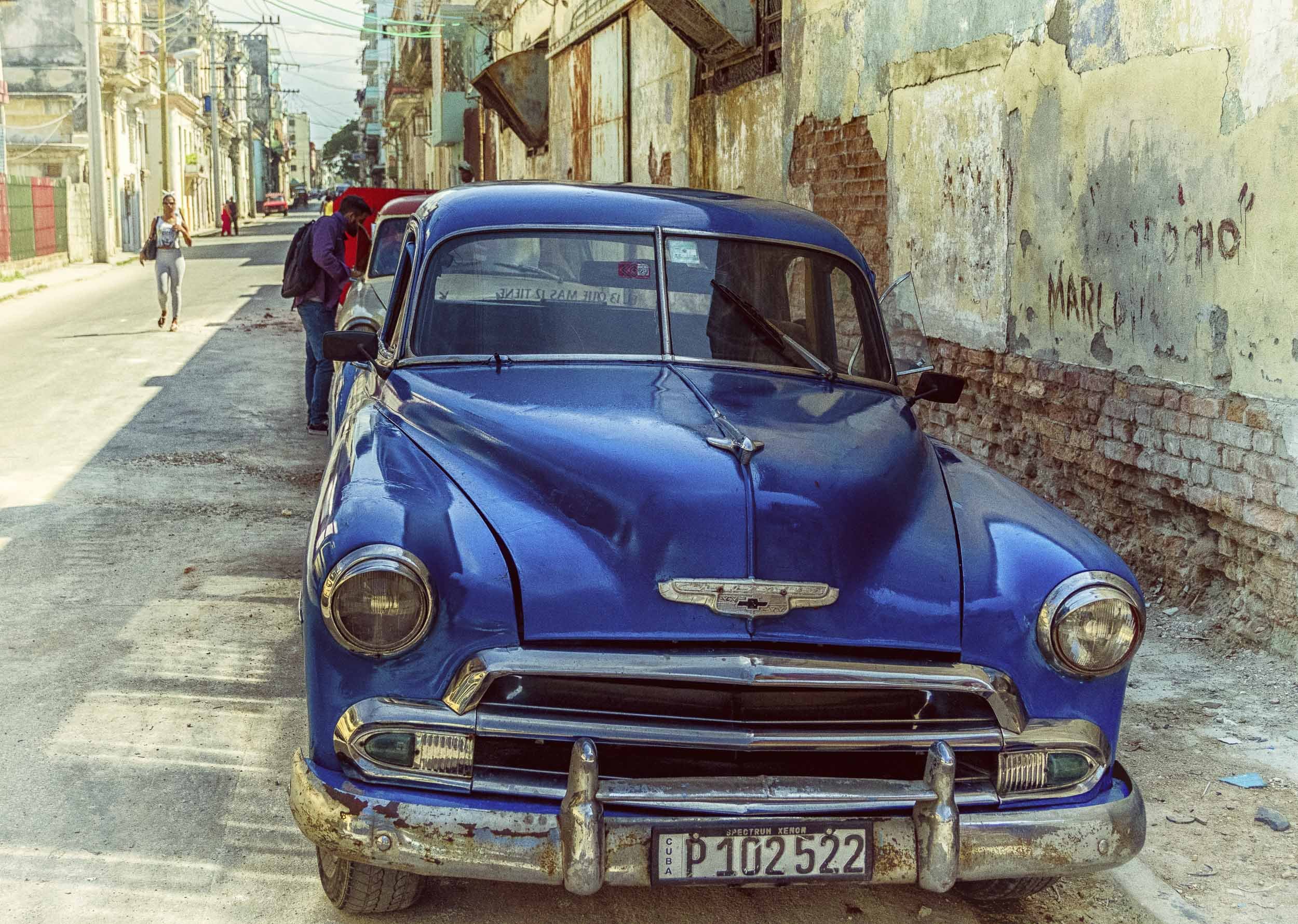 Blue Chevy, Havana
