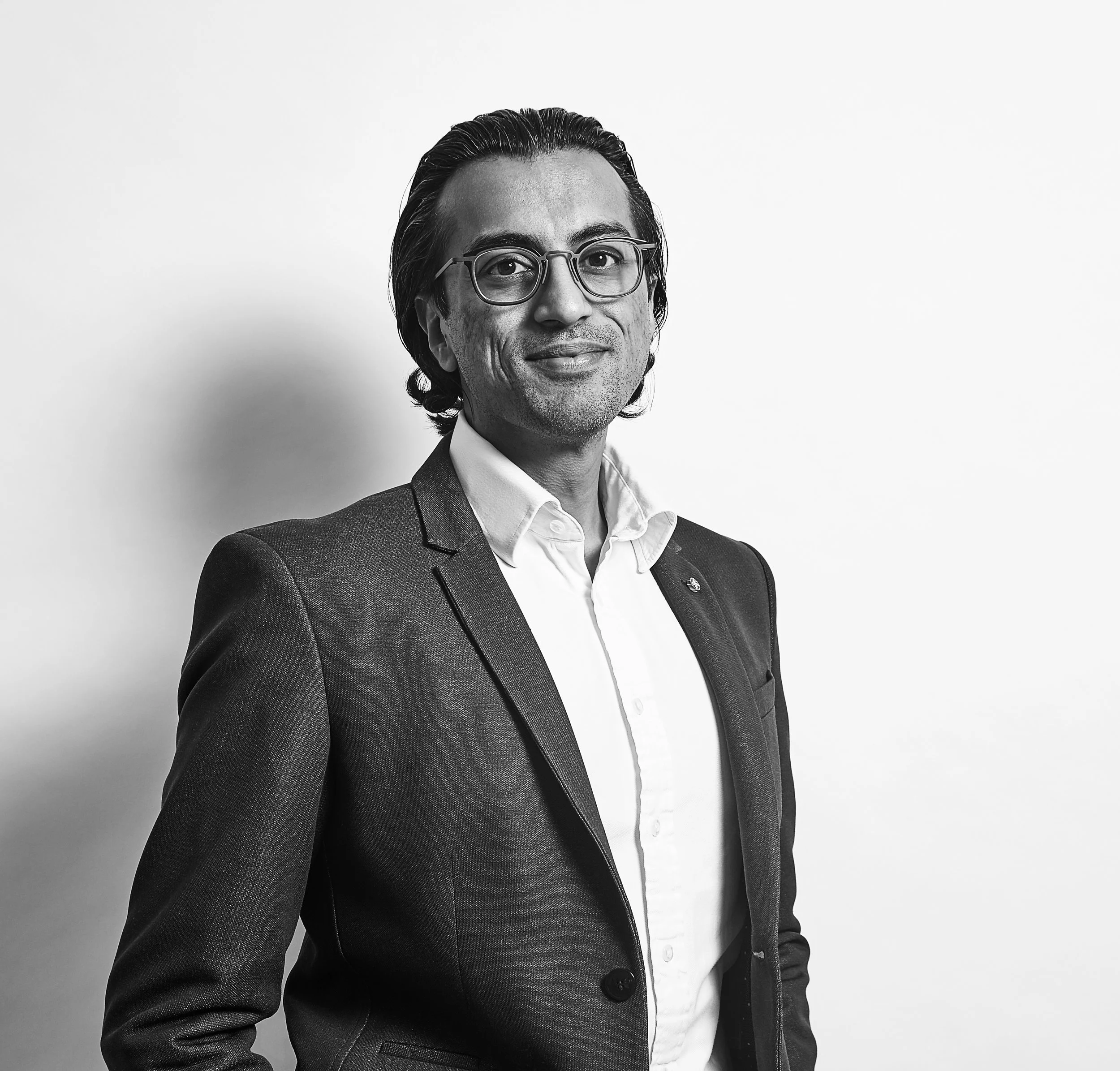 THG-GRADUATES-Vikas Shah-059.jpg