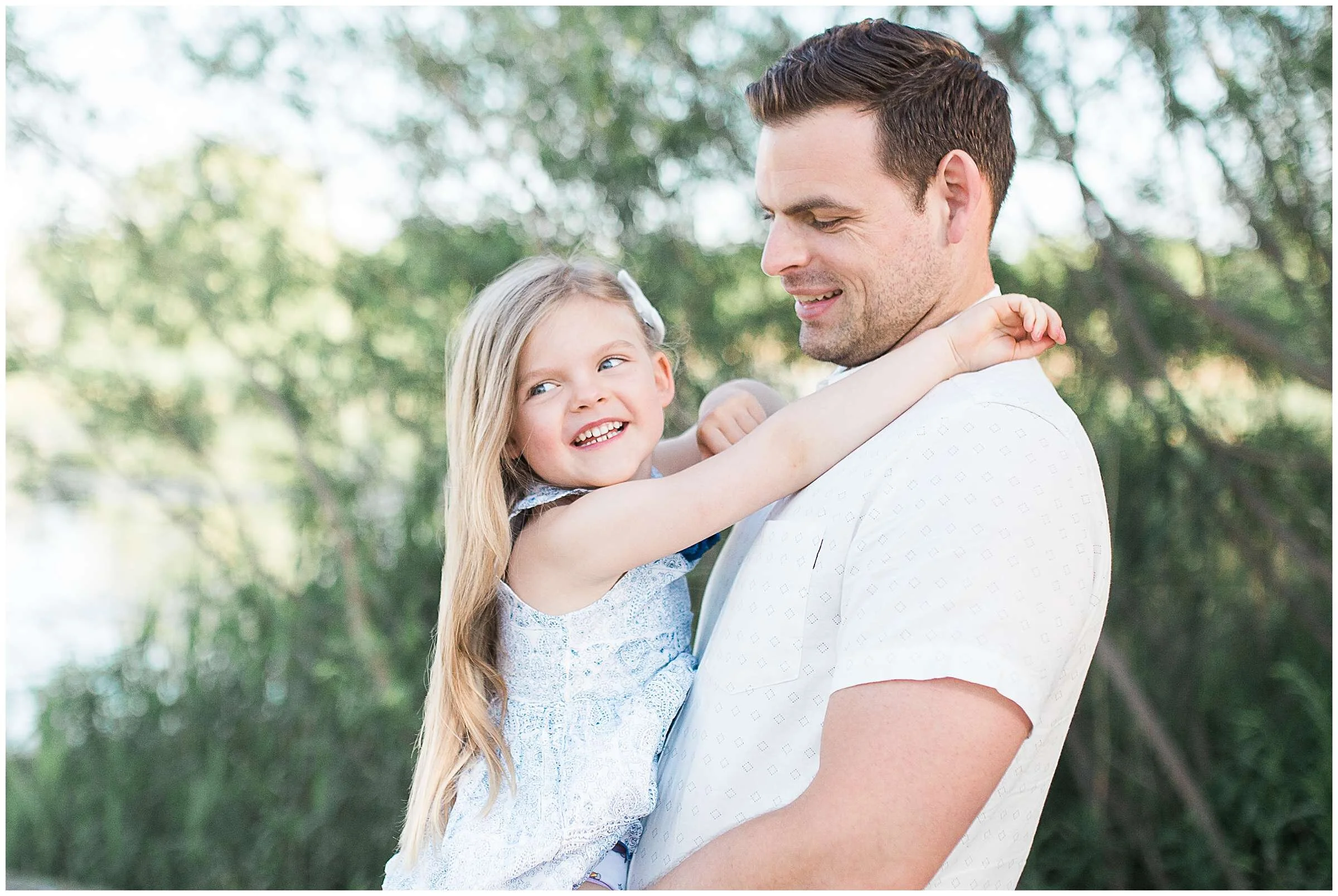 5 Tips on Choosing the Best Family Photographer for You