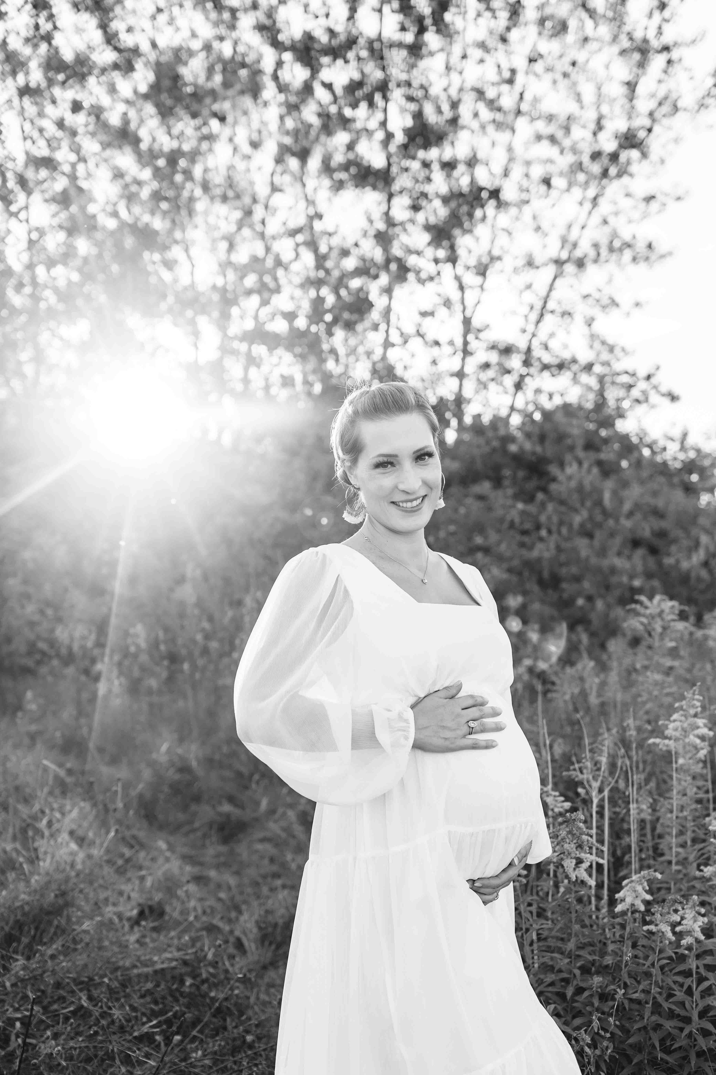 MaternityPortraitsToronto-9.jpg