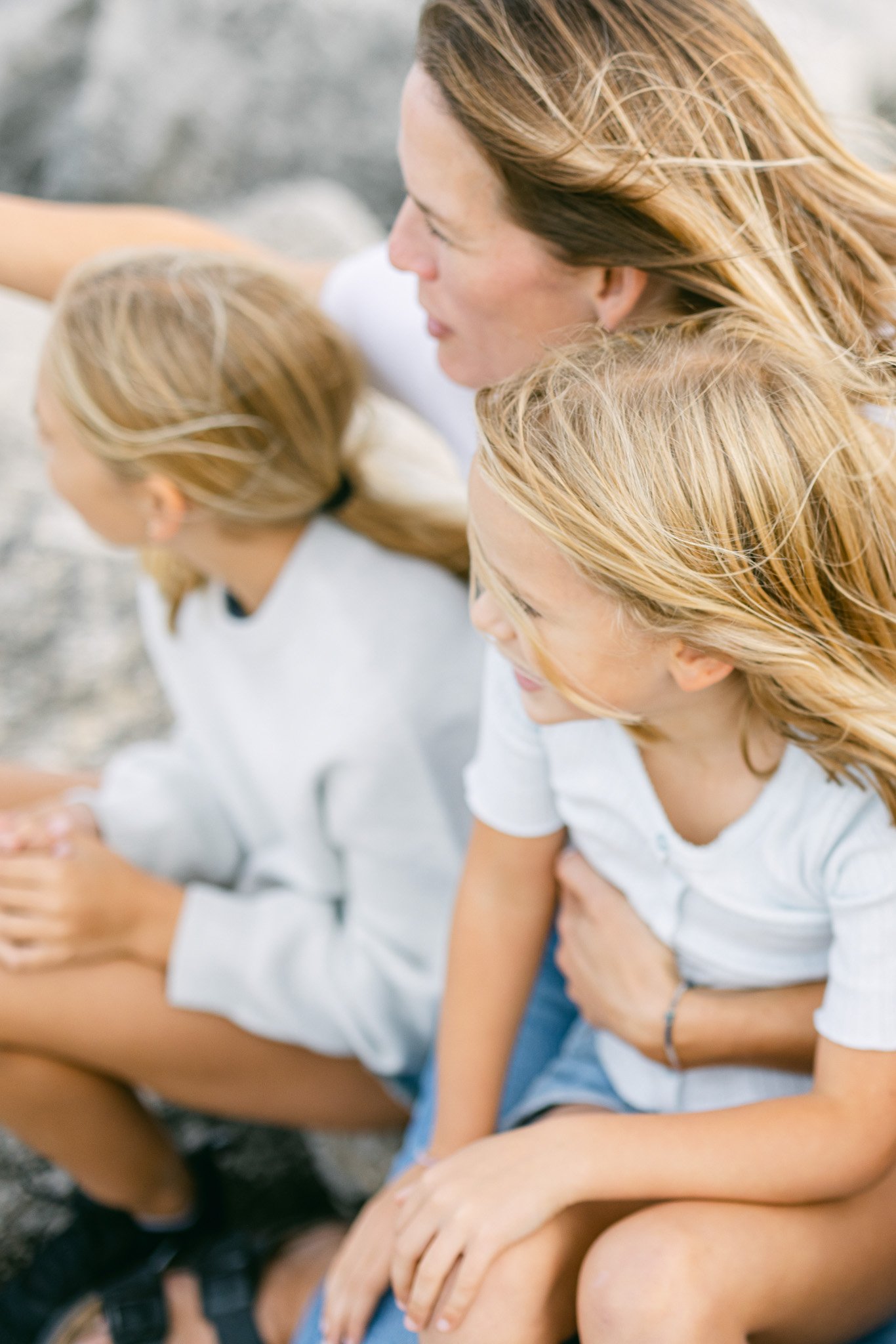 motherdaughteroutdoor-1.jpg