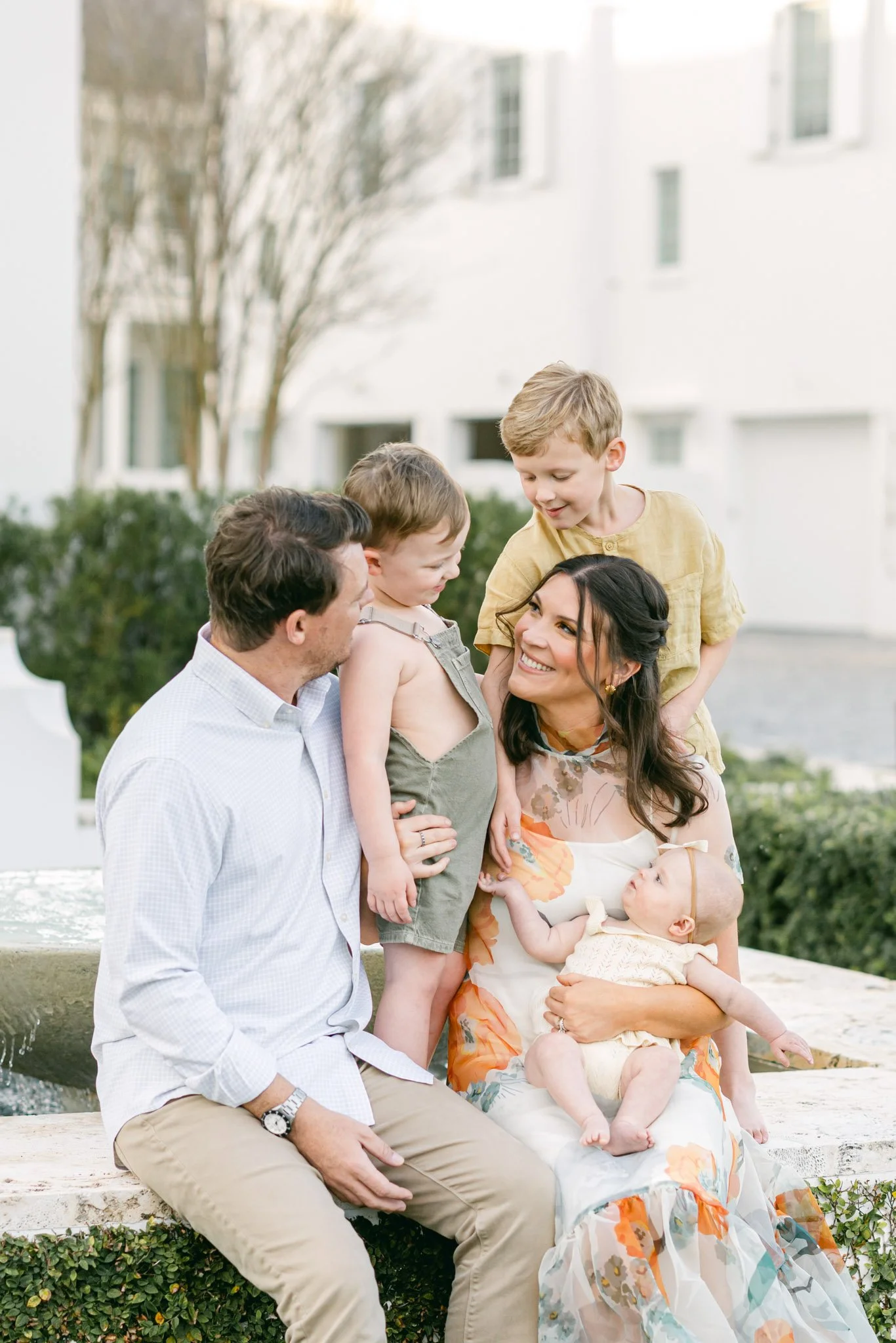 familyoutdoornaturalmoment-1.jpg