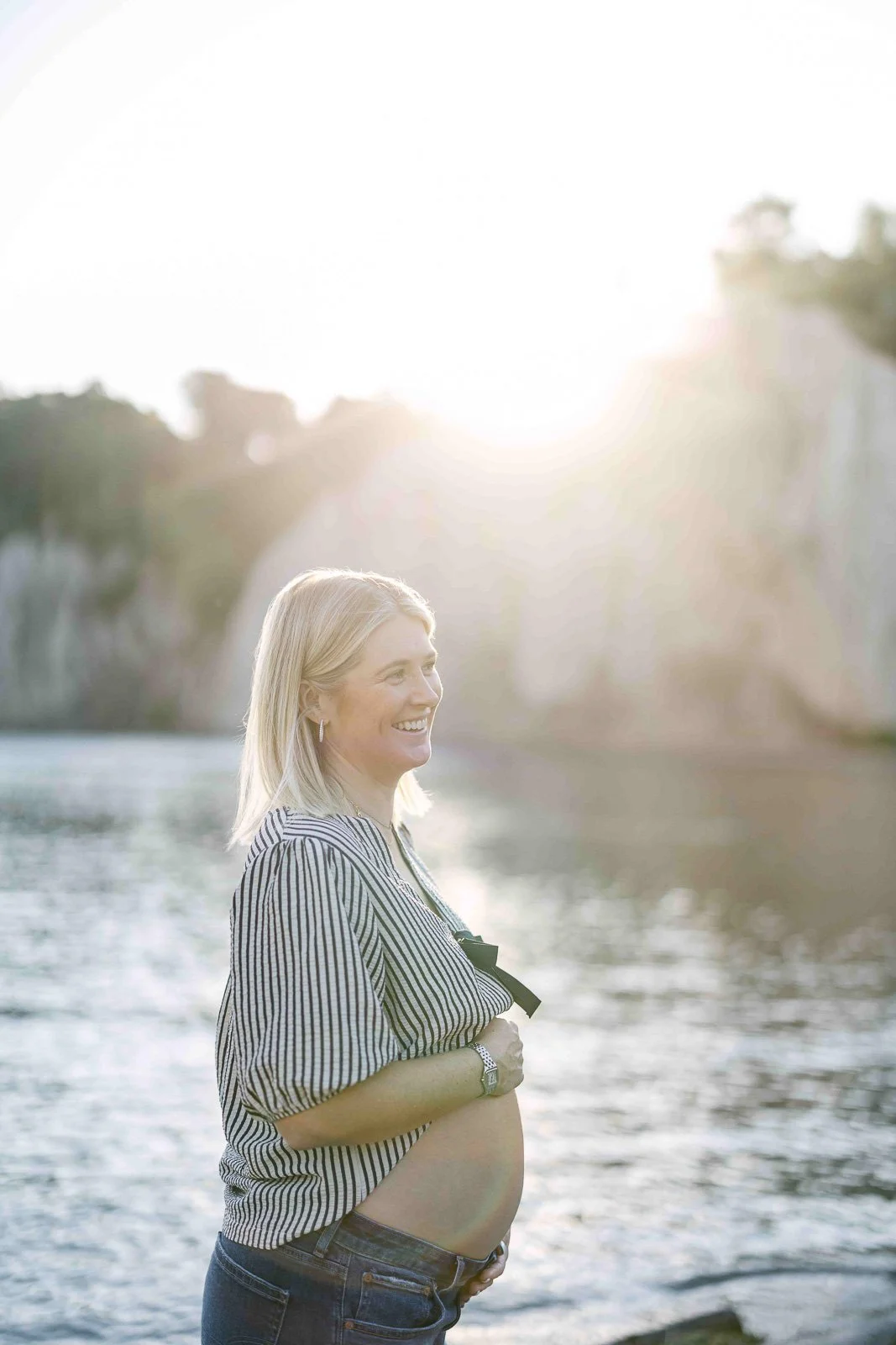 OutdoormaternityphotosBluffs-9.jpg