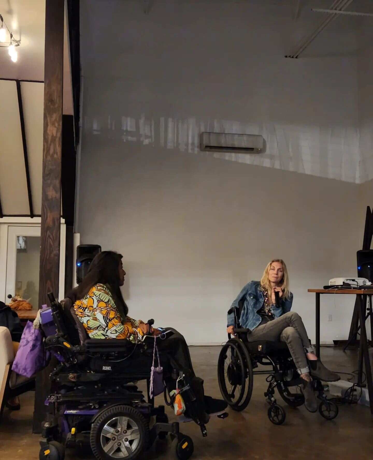 Throw back to when @maui_wheelers hosted an evening with the epic @movememovie crew! This was a great night watching a really beautiful &amp; honest story about recovery from spinal cord injury and digging into who we really are at our core. Thank yo