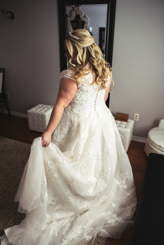 Tricia.Dallas.Wedding.Blog.TheStirewalts.2017-37.jpg