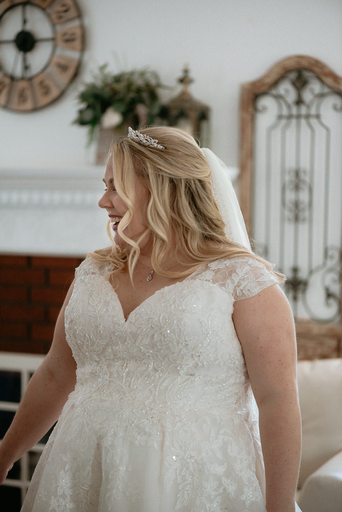 Tricia.Dallas.Wedding.Blog.TheStirewalts.2017-41.jpg
